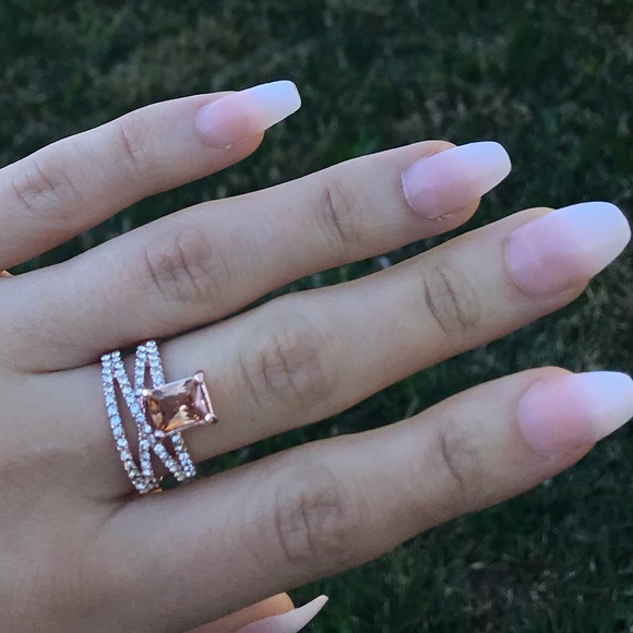 NET Rose gold champagne cz stone ring - Picture 5 of 5
